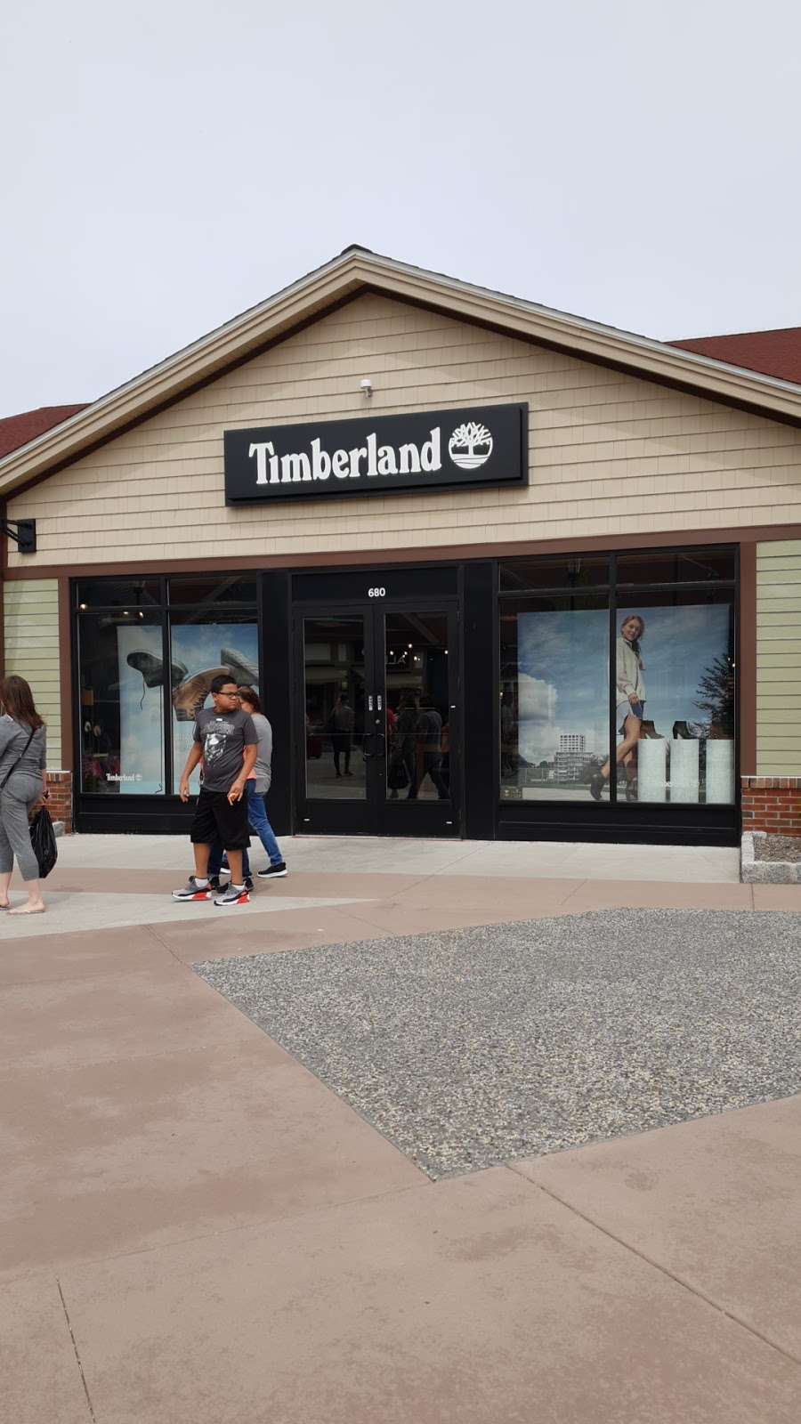 Timberland Factory Store | 680 Bluebird Ct, Central Valley, NY 10917, USA | Phone: (845) 928-4628