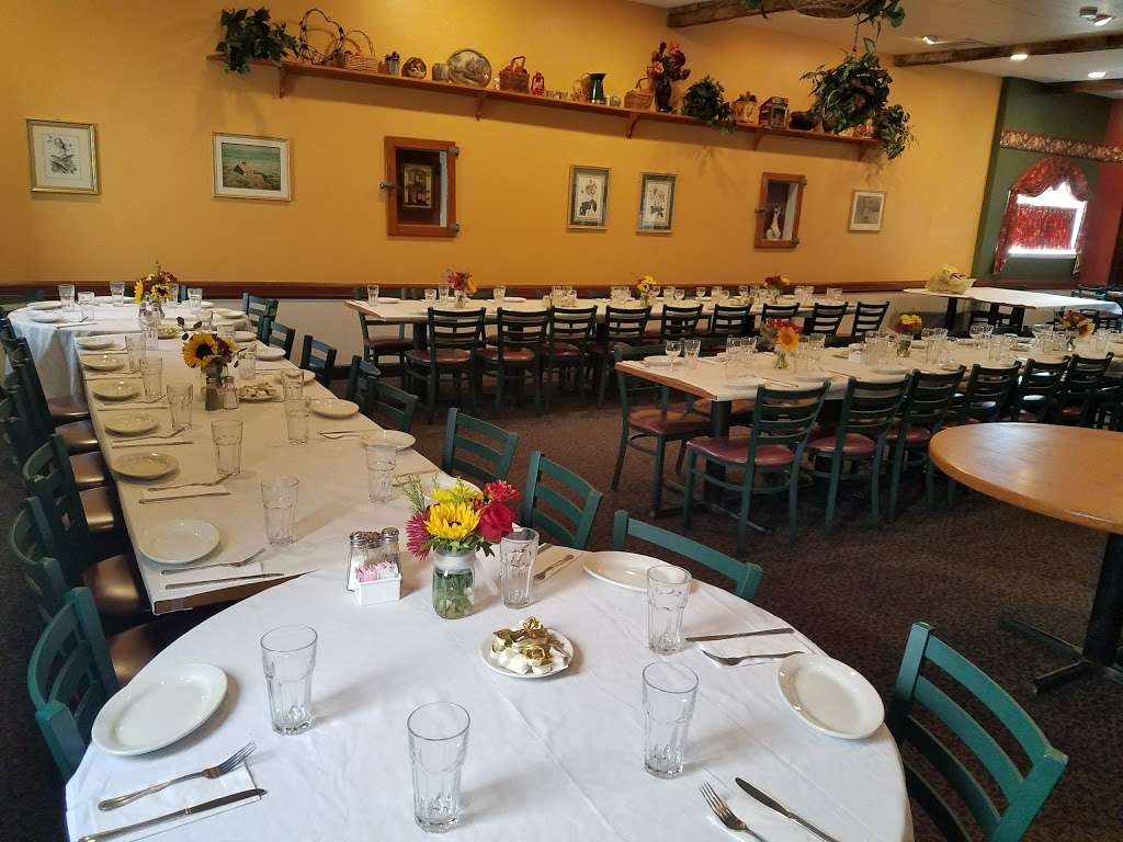 Lorenzos Family Restaurant | 117 Center St, Garwood, NJ 07027 | Phone: (908) 232-6443