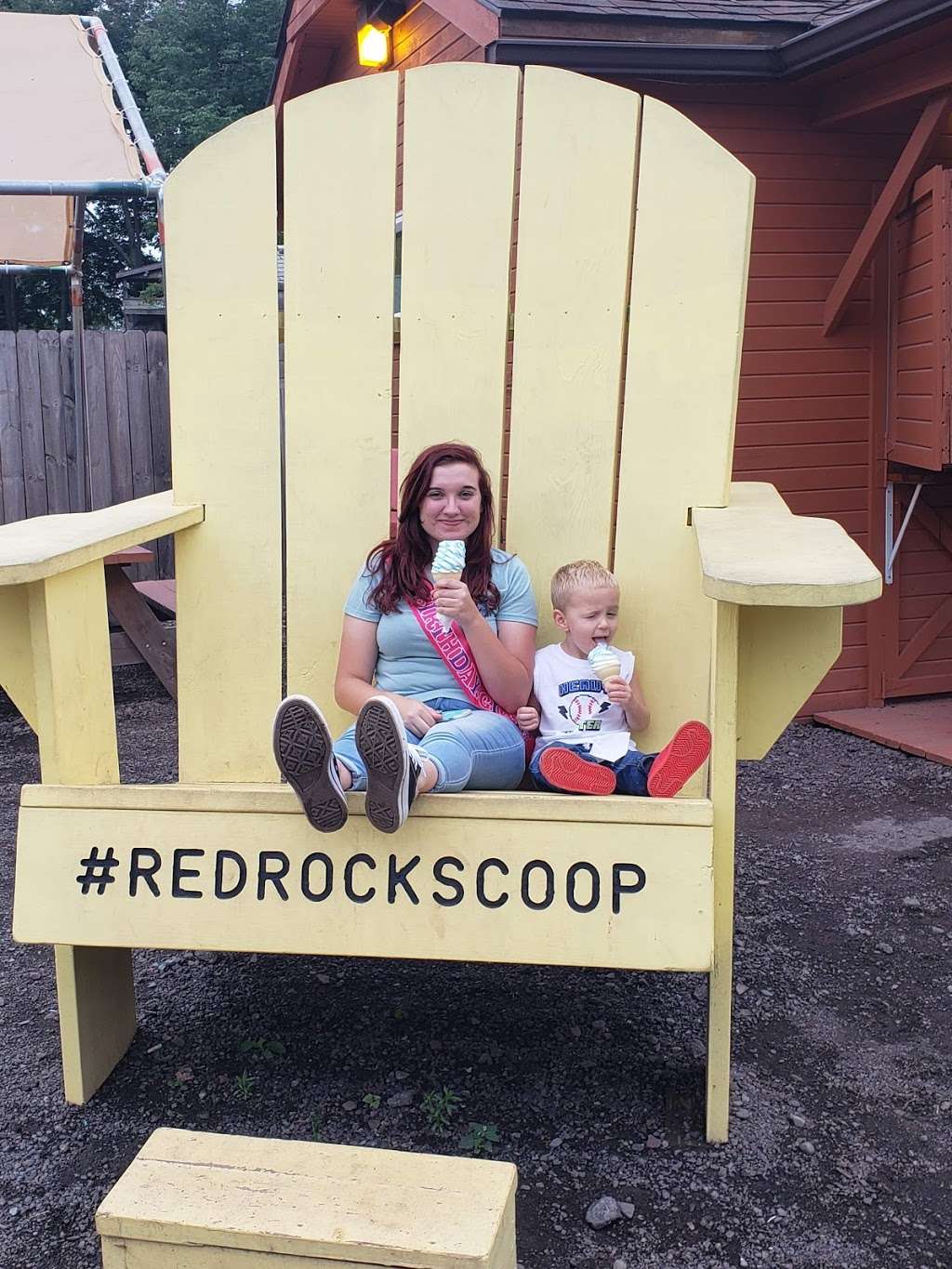 Red Rock Scoop | 127 PA-118, Benton, PA 17814, USA | Phone: (570) 925-0129