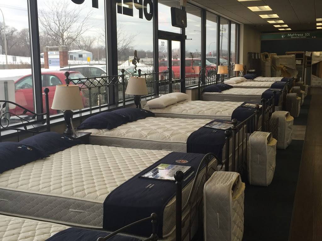 The Original Mattress Factory | 1261 East State Hwy 36 Service Rd, Maplewood, MN 55109, USA | Phone: (651) 482-9338