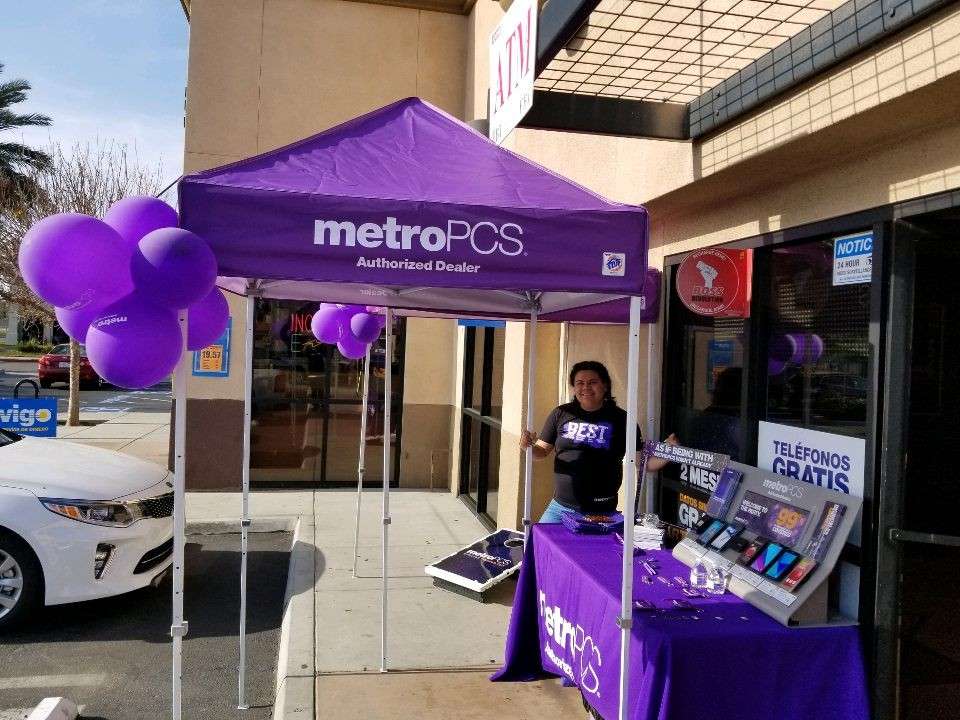 Metro by T-Mobile | 1015 S Bristol St, Santa Ana, CA 92703, USA | Phone: (714) 550-1001