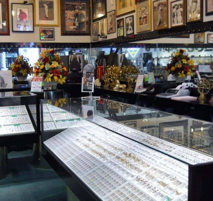 Emerald City Jewelers | 7611 Brookpark Rd, Cleveland, OH 44129, USA | Phone: (216) 749-4653