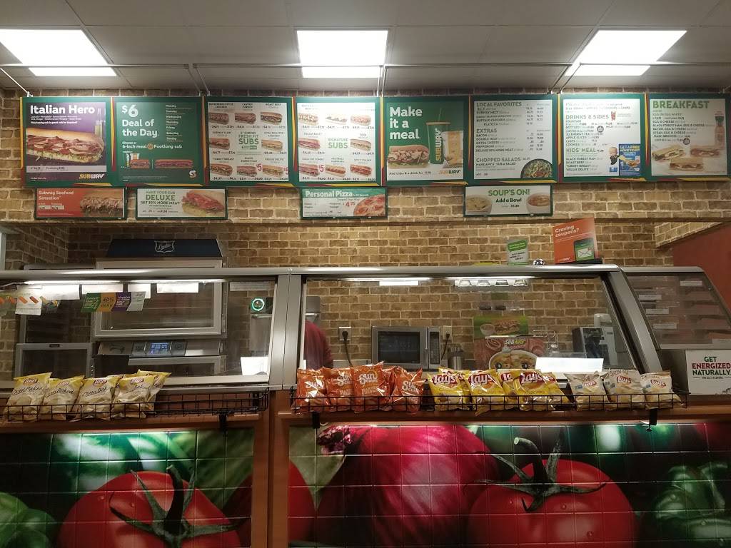 Subway | 11135 Pendleton Pike Suite 600, Indianapolis, IN 46236, USA | Phone: (317) 823-1388