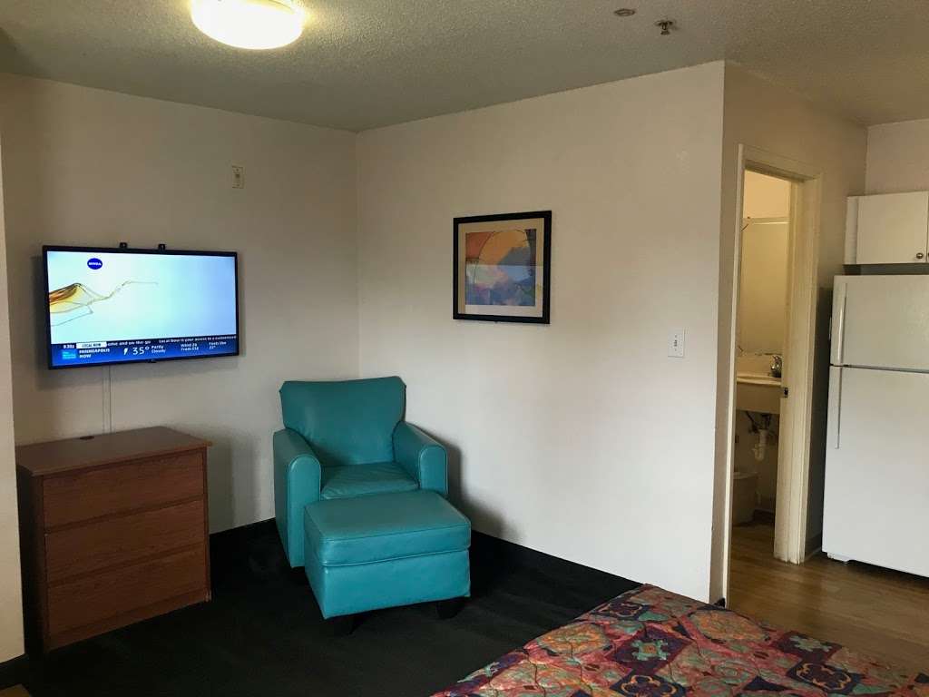 InTown Suites Extended Stay Pasadena TX | 6330 Fairmont Pkwy, Pasadena, TX 77505, USA | Phone: (844) 210-4868