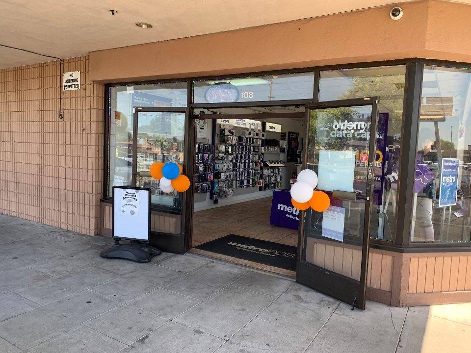 Metro By T-Mobile | 137000 Doolittle Dr, San Leandro, CA 94577, USA | Phone: (510) 957-5416
