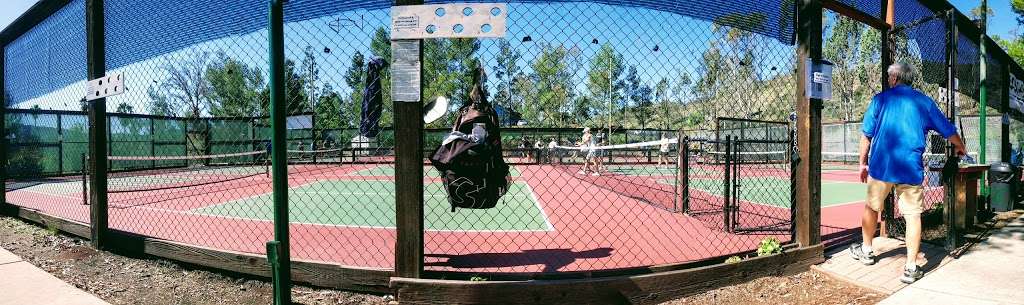 Castle Creek Country Club | 8797 Circle R Dr, Escondido, CA 92026, USA | Phone: (760) 749-2422