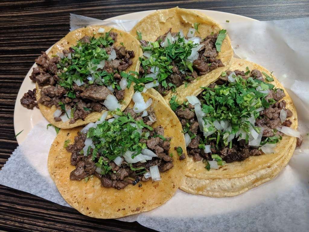 Taqueria El Mezquite | 1756 W 18th St, Chicago, IL 60608, USA | Phone: (312) 733-0402