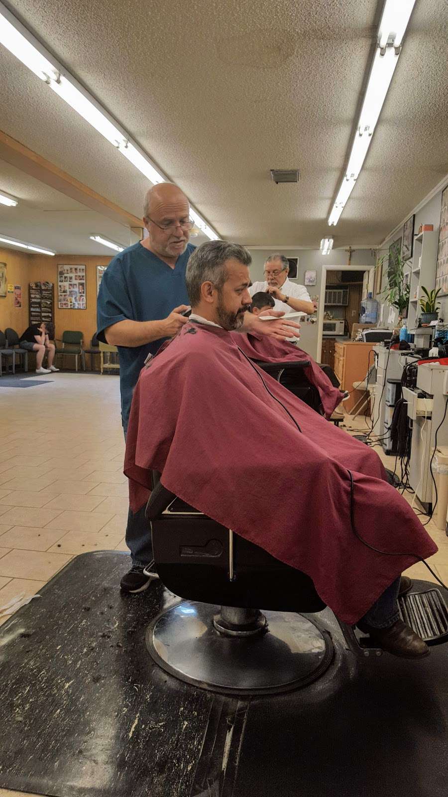 Vitos Barbershop Inc | 480 PA-196, Tobyhanna, PA 18466, USA | Phone: (570) 839-4003