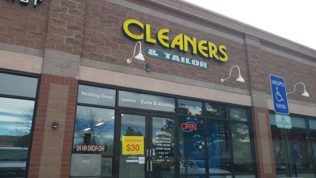 Roxborough Cleaners | 8677 S Quebec St, Highlands Ranch, CO 80130, USA | Phone: (303) 683-8070