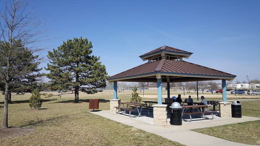 Oregon Trail Park | 1100 S Robinson St, Olathe, KS 66061, USA | Phone: (913) 971-8563