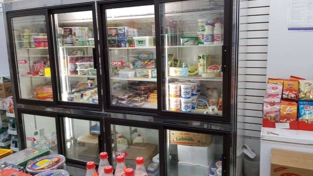 Brunswick Halal Meat & Grocery | 1000 Aaron Rd, North Brunswick Township, NJ 08902, USA | Phone: (732) 940-1200