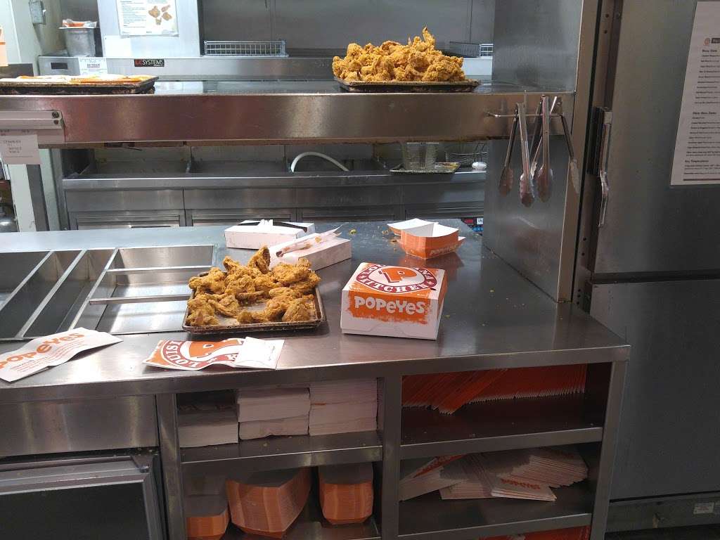 Popeyes Louisiana Kitchen | 404 W Parkwood Ave, Friendswood, TX 77546 | Phone: (281) 482-5441