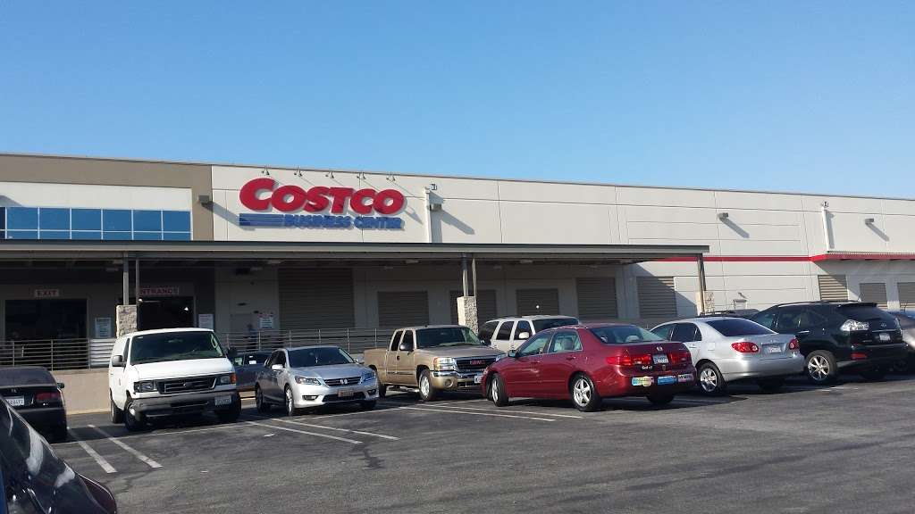 Costco Business Center | 12530 Prairie Ave, Hawthorne, CA 90250, USA | Phone: (310) 220-8826