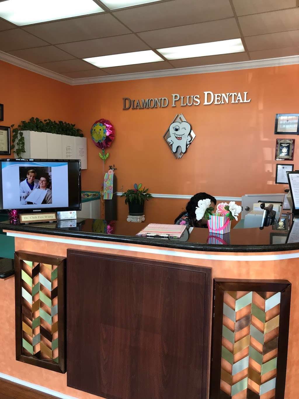 Diamond Plus Dental | 6220 Dashwood St, Houston, TX 77081 | Phone: (713) 771-8883