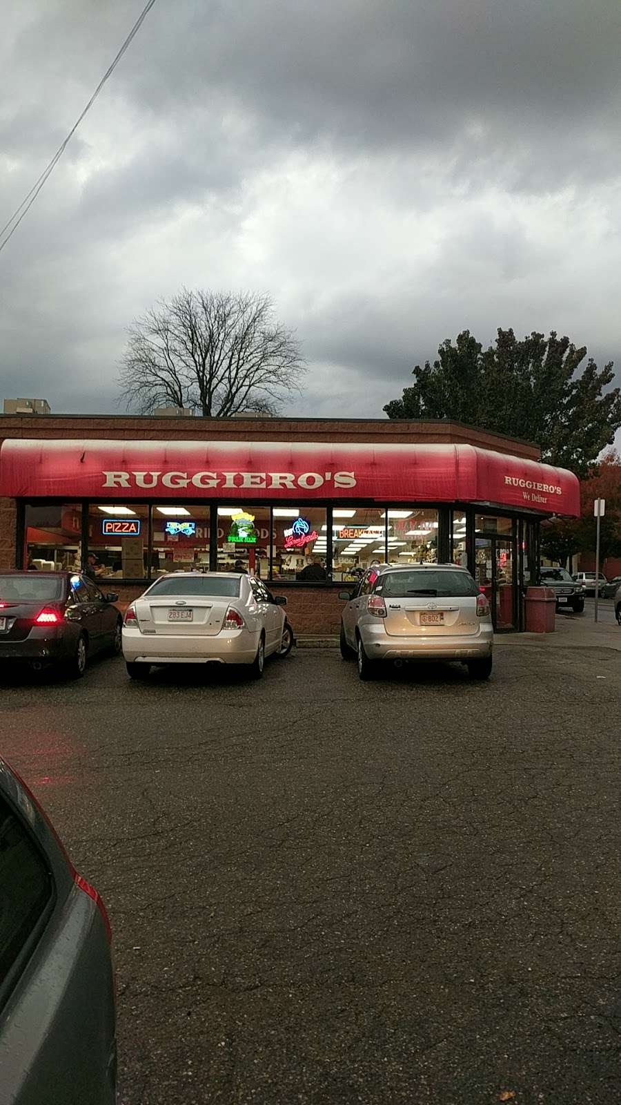 Ruggieros Market | 3345 Washington St, Jamaica Plain, MA 02130, USA | Phone: (617) 522-7184