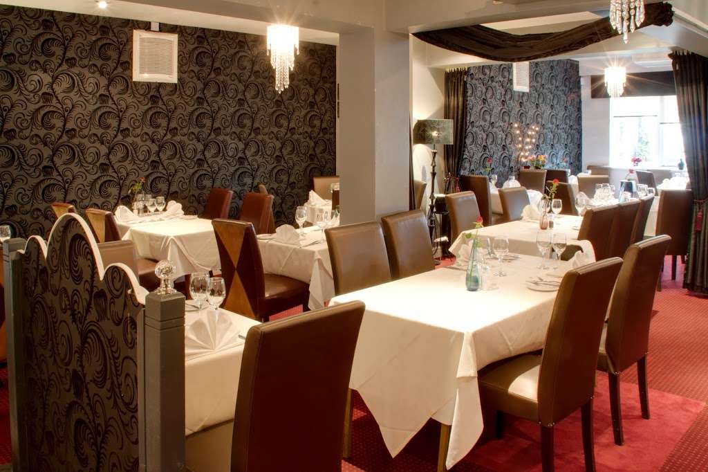 Sea Salt Seafood Restaurant | 2 Southend Rd, Beckenham BR3 1SD, UK | Phone: 020 8663 0994