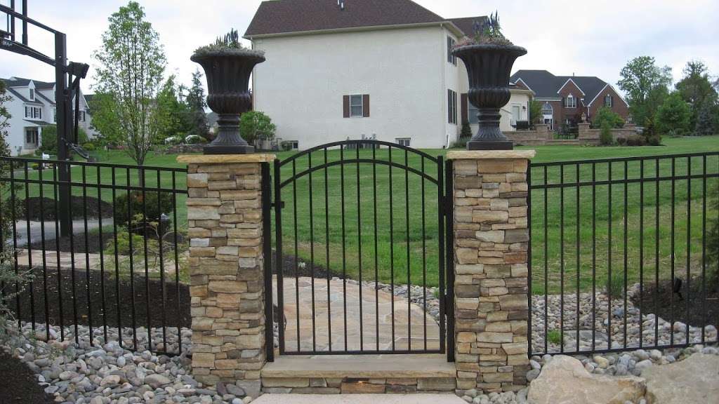 FS Fence | 4950 Moyer Rd, Doylestown, PA 18902, USA | Phone: (215) 783-7198