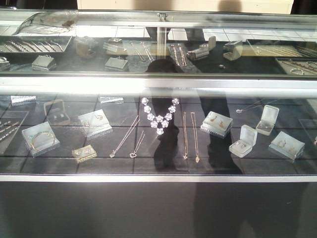 cash4gold z jewelry | 21581 Lincoln Hwy, Lynwood, IL 60411 | Phone: (708) 262-7696