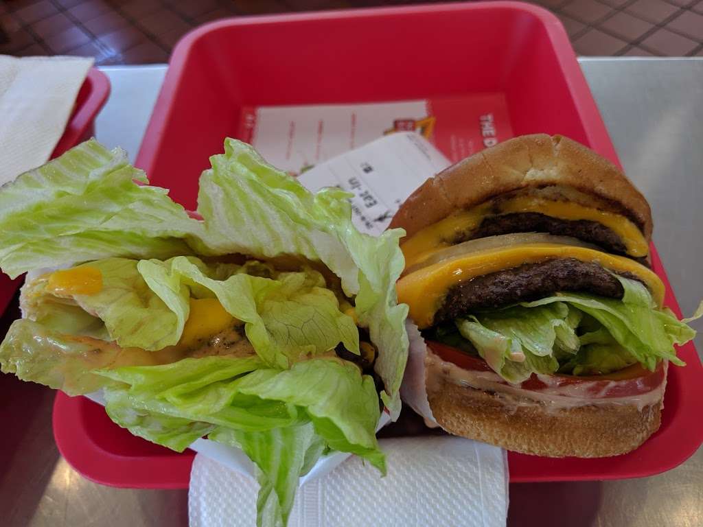 In-N-Out Burger | 3801 Inglewood Ave, Redondo Beach, CA 90278, USA | Phone: (800) 786-1000