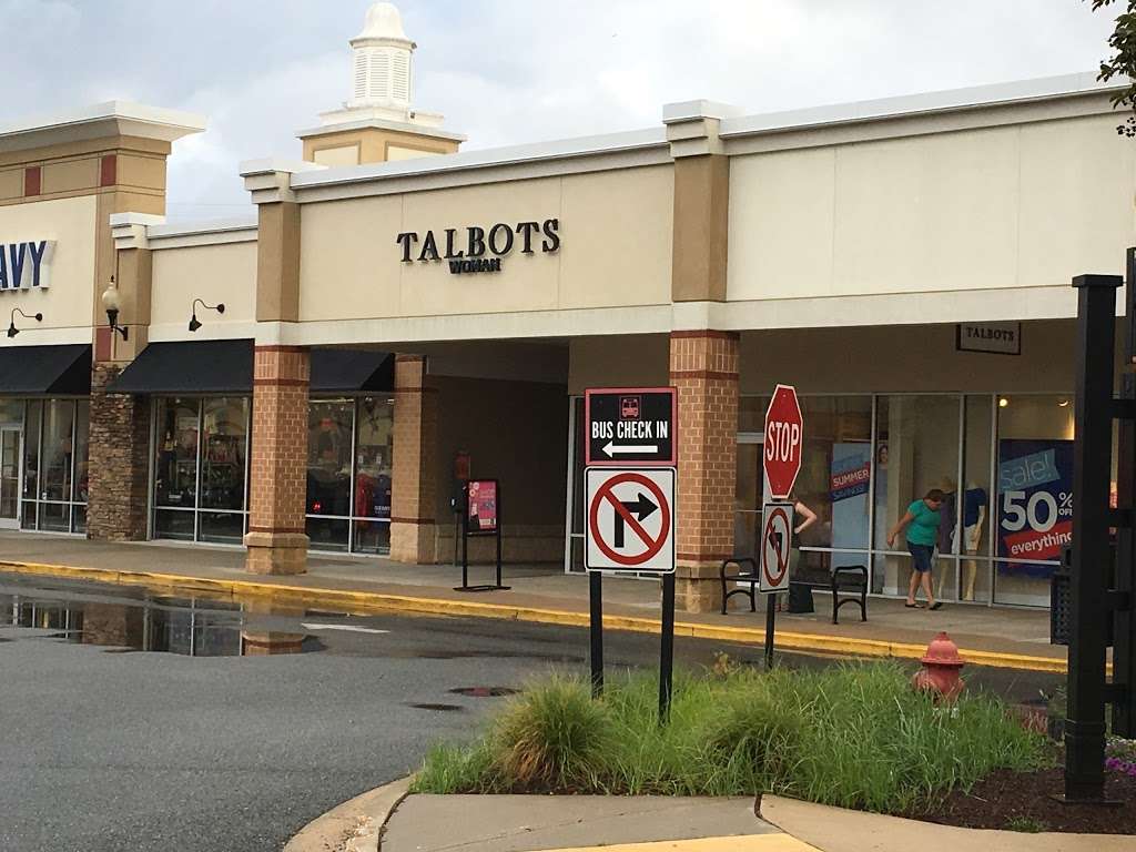 Talbots | Queenstowns Premium Outlets, 401 Outlet Center Dr, Queenstown, MD 21658, USA | Phone: (410) 827-9012