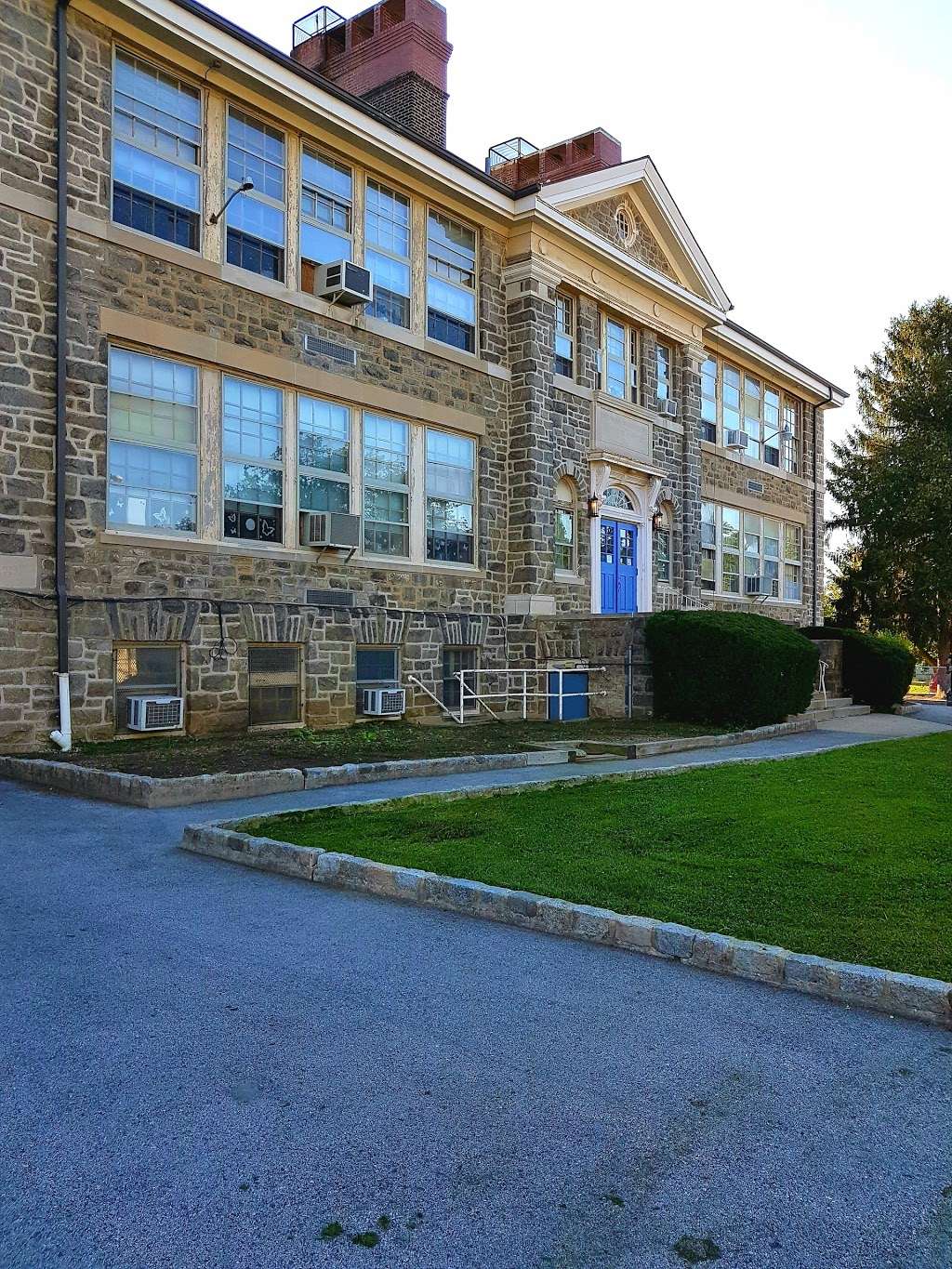 Haverford Twp Adult School | 1105 Earlington Rd, Havertown, PA 19083, USA | Phone: (610) 446-8022