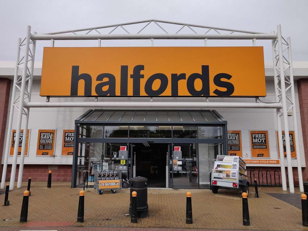 Halfords - Charlton Store | Unit 4, Stonelake Retail Park, 601 Woolwich Rd, Charlton, London SE7 8LU, UK | Phone: 020 8293 4844