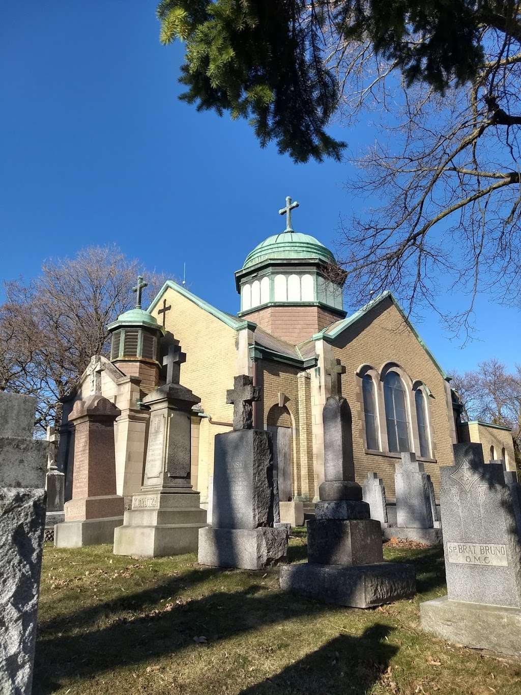 St Adalbert-Catholic Cemeteries | 3801 S 6th St, Milwaukee, WI 53221, USA | Phone: (414) 483-3663