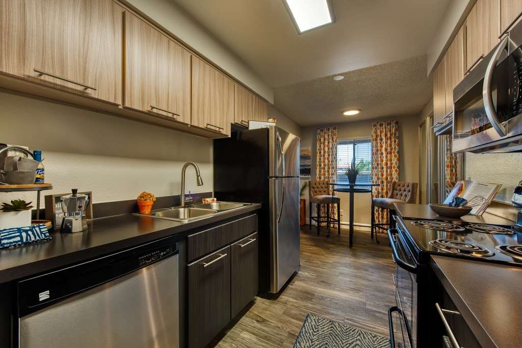 Denim Scottsdale Apartments | 7791 E Osborn Rd, Scottsdale, AZ 85251 | Phone: (480) 941-2463