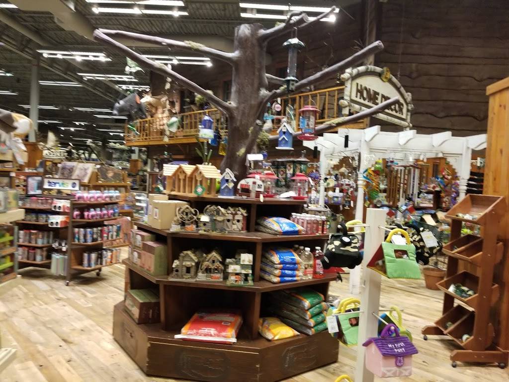 Bass Pro Shops Tracker Boat Center | 323 Opry Mills Dr, Nashville, TN 37214 | Phone: (615) 514-5180