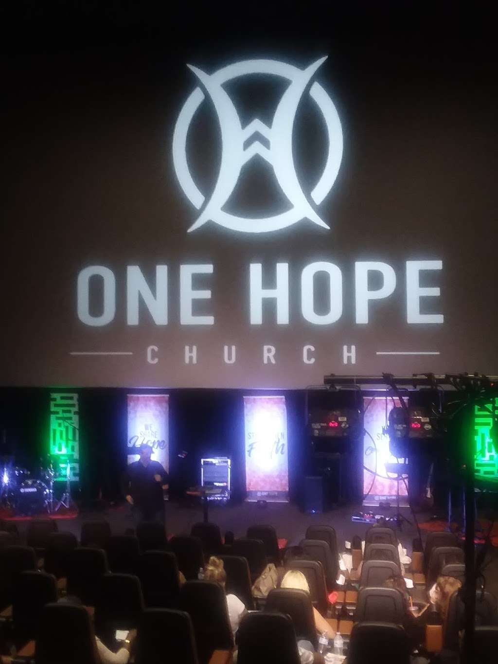 One Hope Church | 5500 Grandview Pkwy, Davenport, FL 33837, USA | Phone: (863) 420-5480