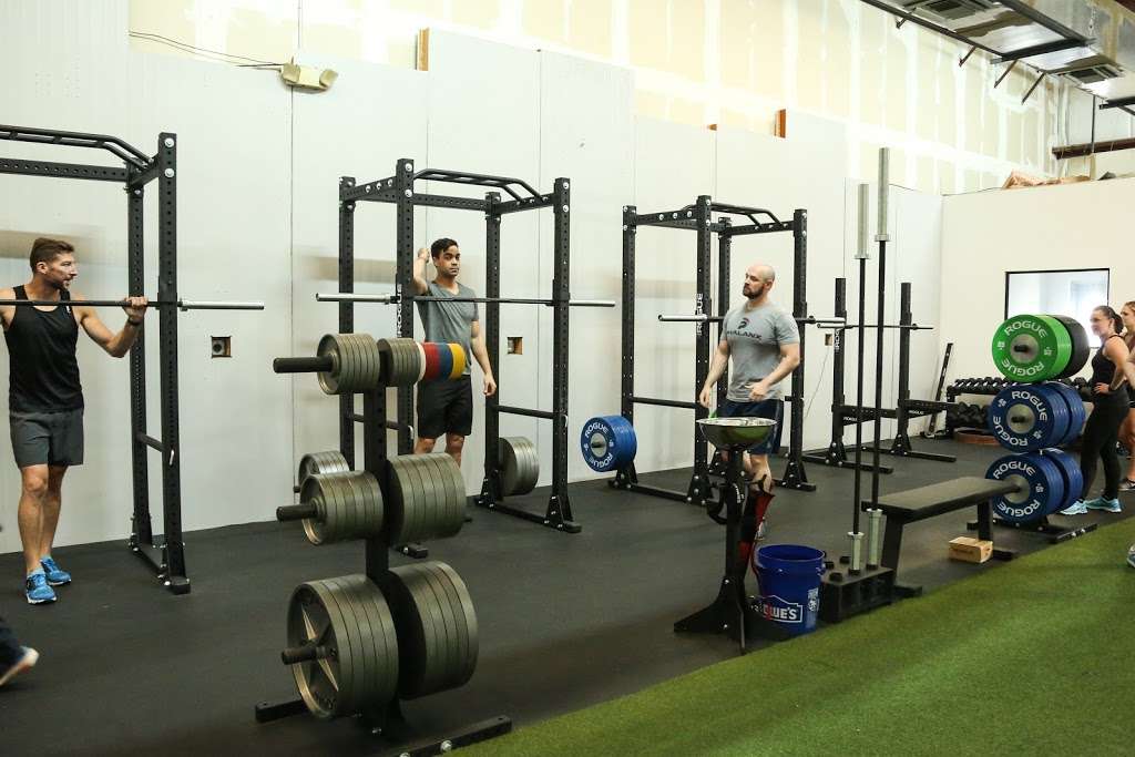 Phalanx Strength & Conditioning | 6124 Hanging Moss Rd #340, Orlando, FL 32807, USA | Phone: (321) 972-8098