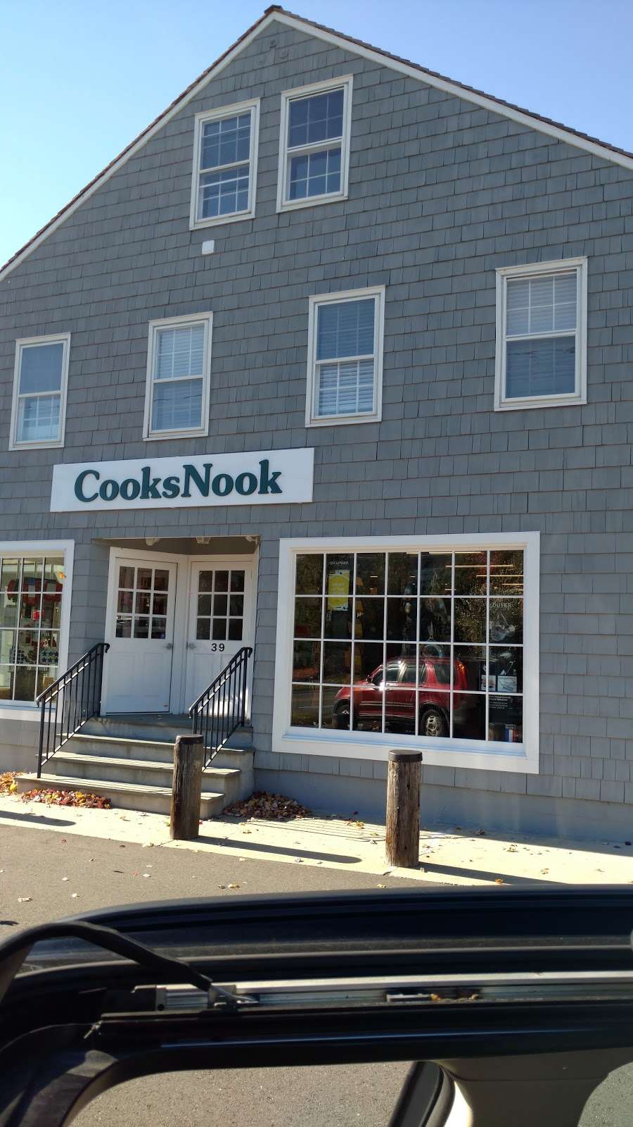 Cooks Nook | 39 Danbury Rd, Wilton, CT 06897, USA | Phone: (203) 831-8777