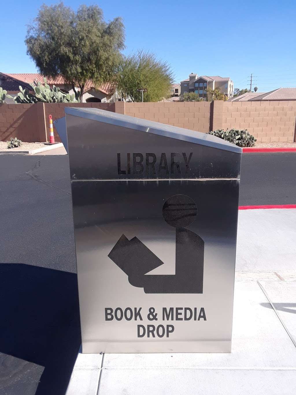 Ed Robson Library | 9330 East Riggs Road, Sun Lakes, AZ 85248, USA | Phone: (602) 652-3000