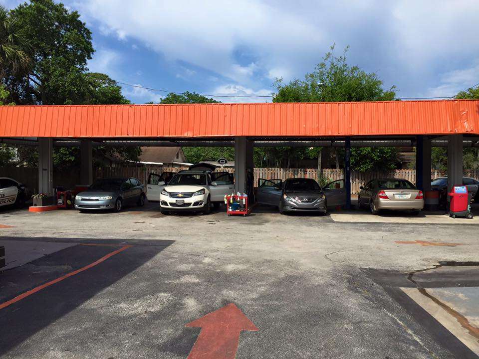 Kelseys Lube & Car Wash | 1050 N Bay St, Eustis, FL 32726, USA | Phone: (352) 357-2212