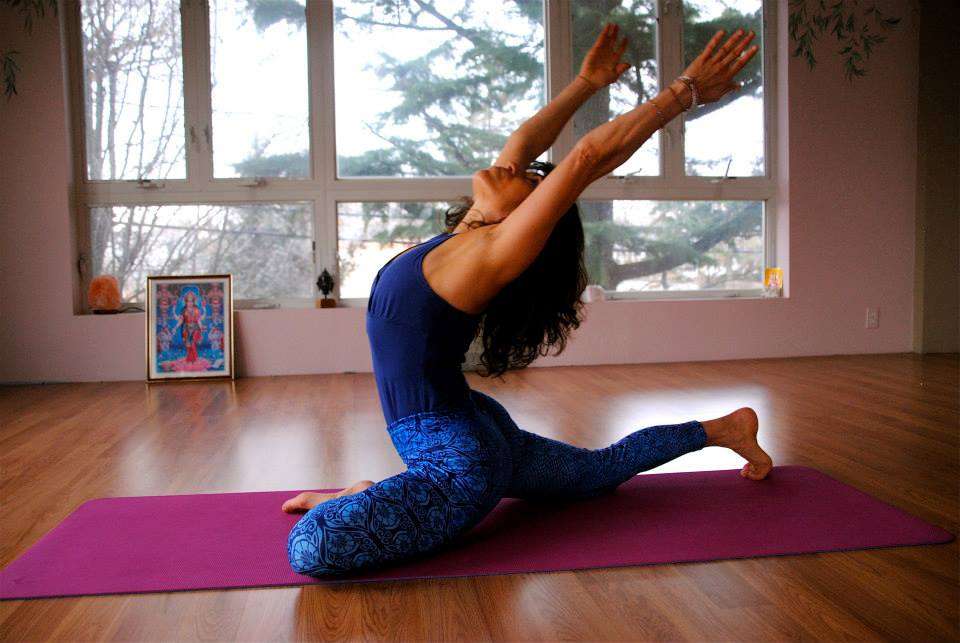 Yoga Flow Studio | 1009 Glen Cove Ave #7, Glen Head, NY 11545, USA | Phone: (516) 656-0672