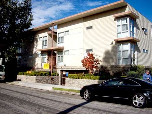 Stuho Student Housing | 2595 S Hoover St Suite C, Los Angeles, CA 90007, USA | Phone: (323) 731-1034