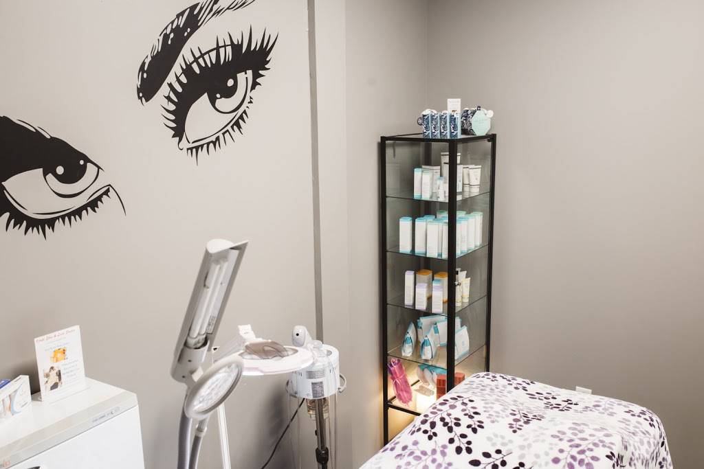 Vérité Skin & Lash Studio | 9580 Ridgegate Pkwy, Lone Tree, CO 80124, USA | Phone: (720) 745-2588