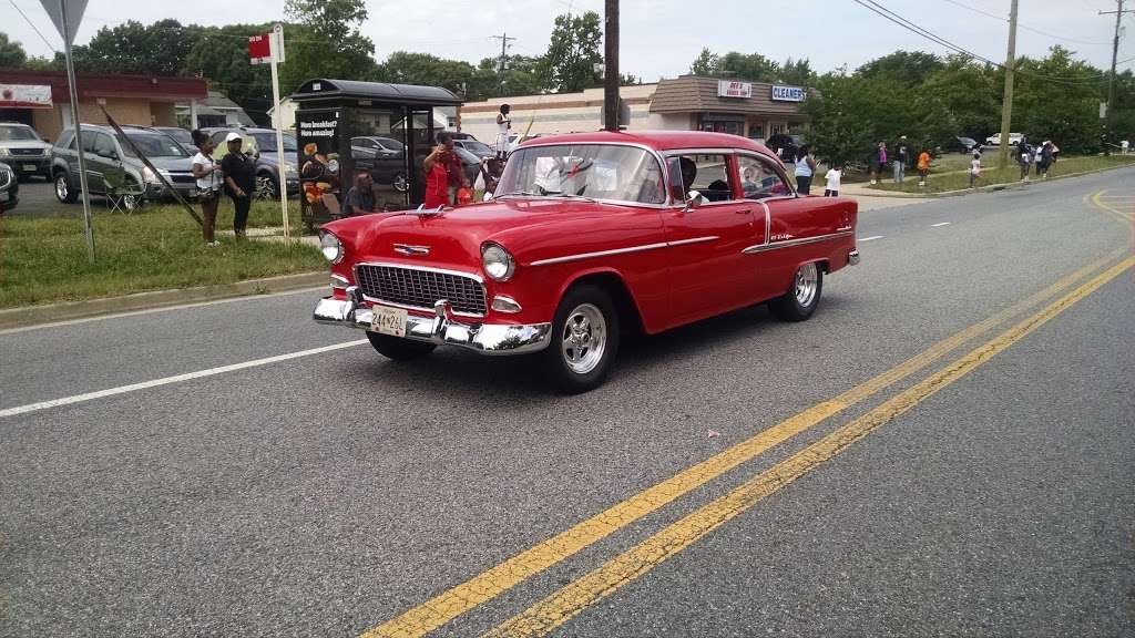 Exxon in 6500 Suitland Rd, Morningside, MD 20746, USA