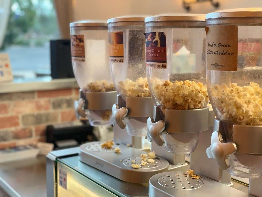 Kettle Heroes Artisan Popcorn | 1705 W Ruby Dr #107, Tempe, AZ 85284, USA | Phone: (855) 538-4376