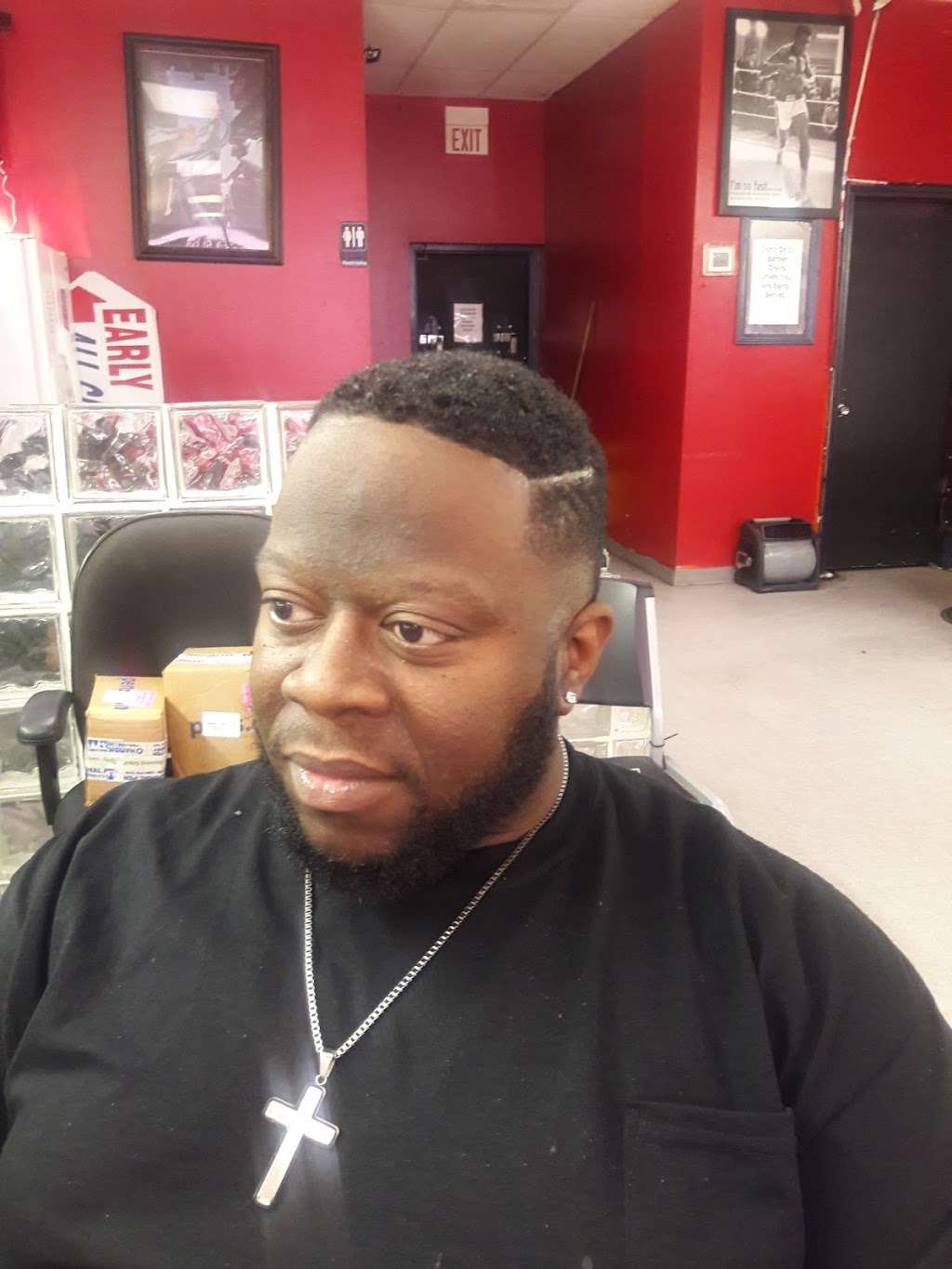 Extreme Designer Kuts and Styles | 15930 S Post Oak Rd # D, Houston, TX 77053, USA | Phone: (281) 438-2633