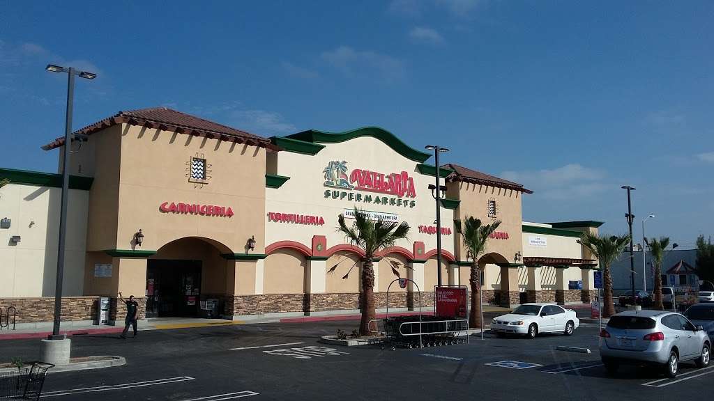 Vallarta Supermarkets | 7900 Imperial Hwy, Downey, CA 90242, USA | Phone: (562) 231-5656