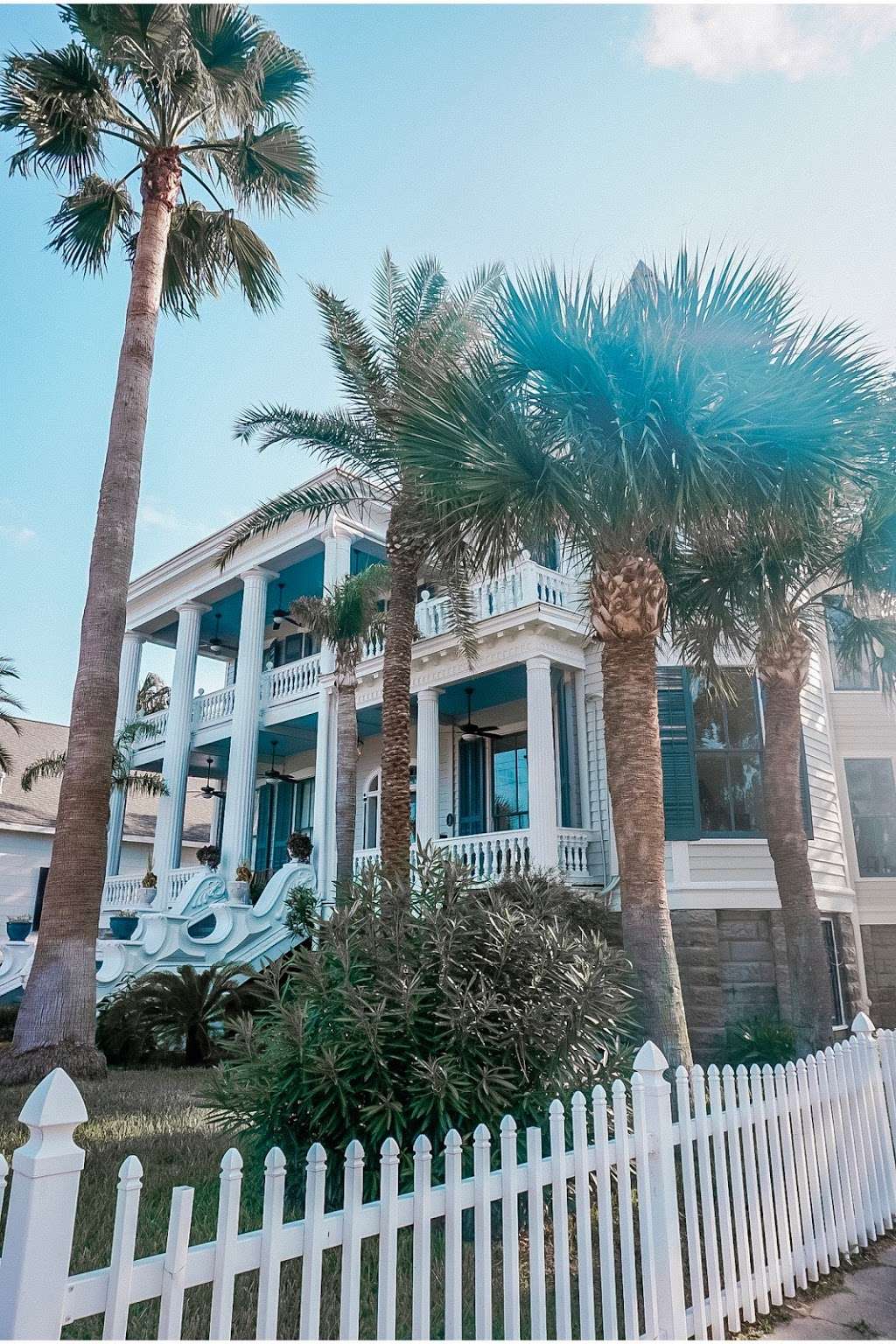 Carr Mansion | 1103 33rd St, Galveston, TX 77550, USA | Phone: (409) 497-4740