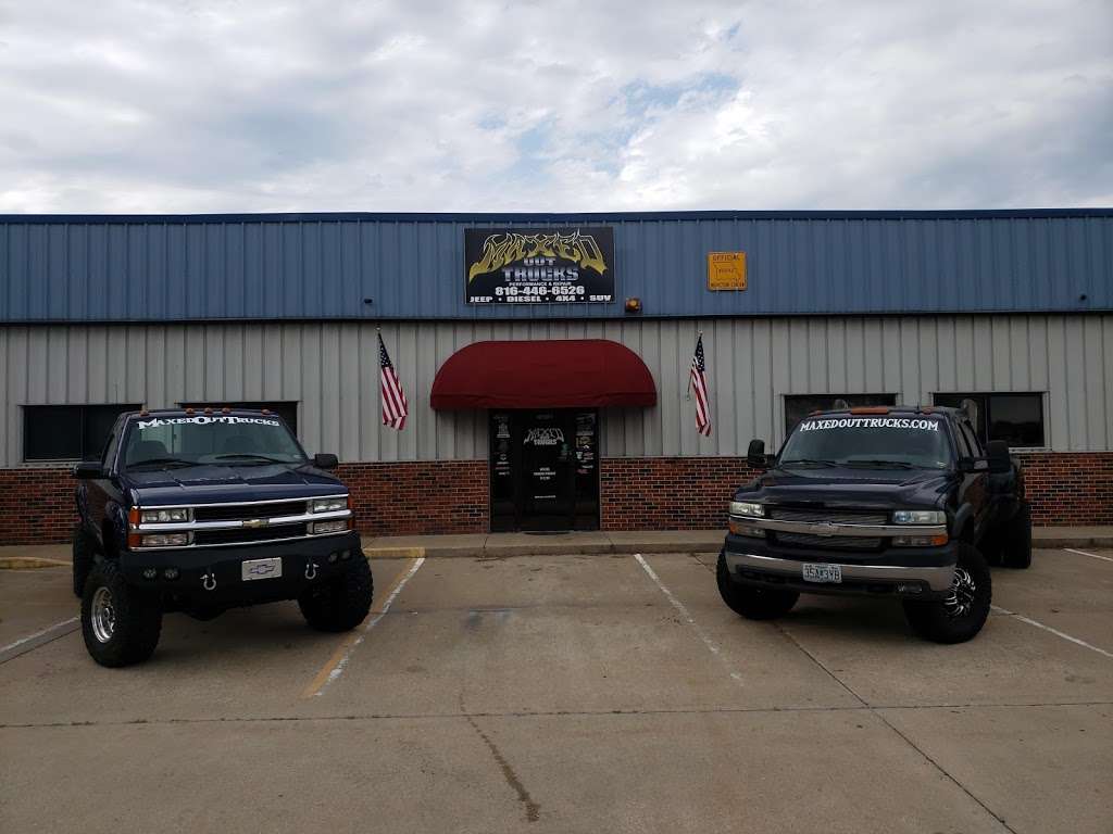 Maxed Out Trucks | 11230 E State Rte 350, Raytown, MO 64138 | Phone: (816) 446-6526