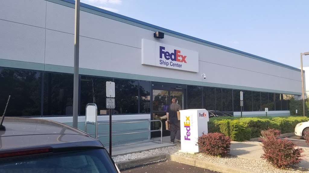 FedEx Ship Center | 210 Industrial Way W, Eatontown, NJ 07724, USA | Phone: (800) 463-3339