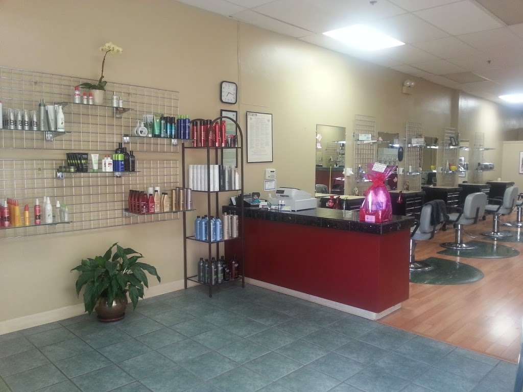 Divina Hair Studio | 1969 Peabody Rd, Vacaville, CA 95687, USA | Phone: (707) 451-7656