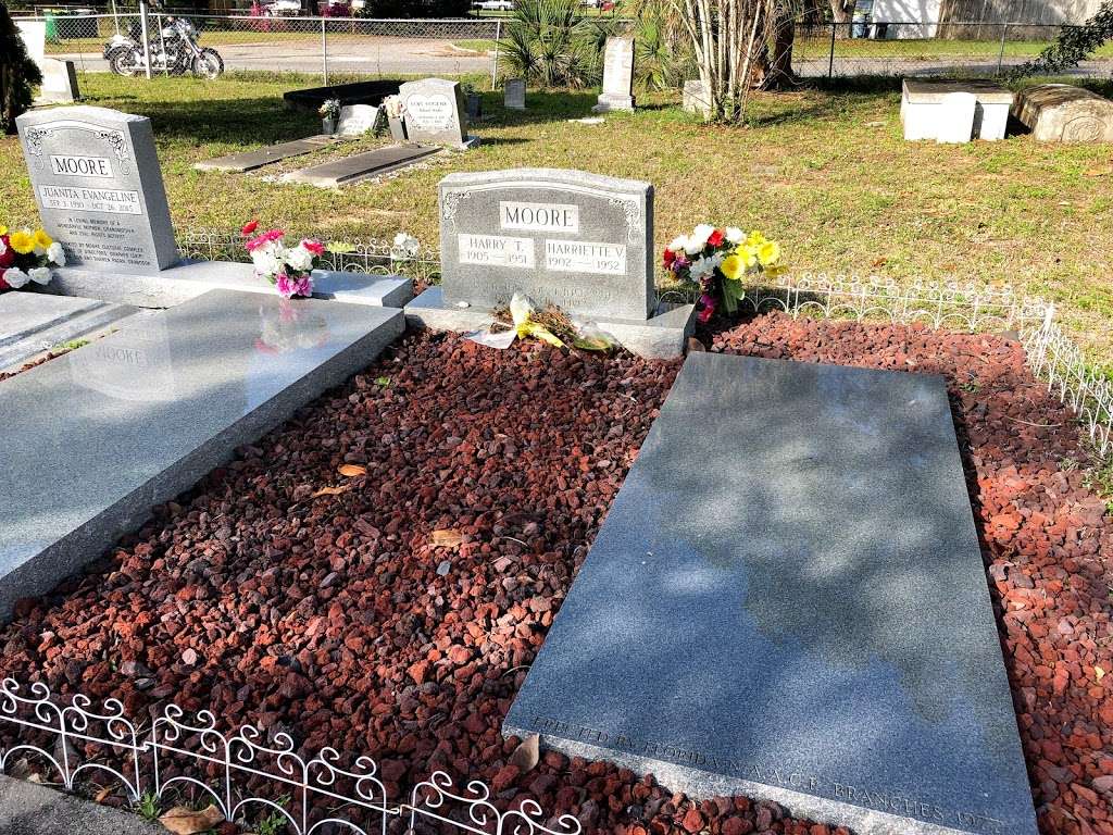 Lagrange mims cemetery | 1635-1661 Old Dixie Hwy, Titusville, FL 32796, USA