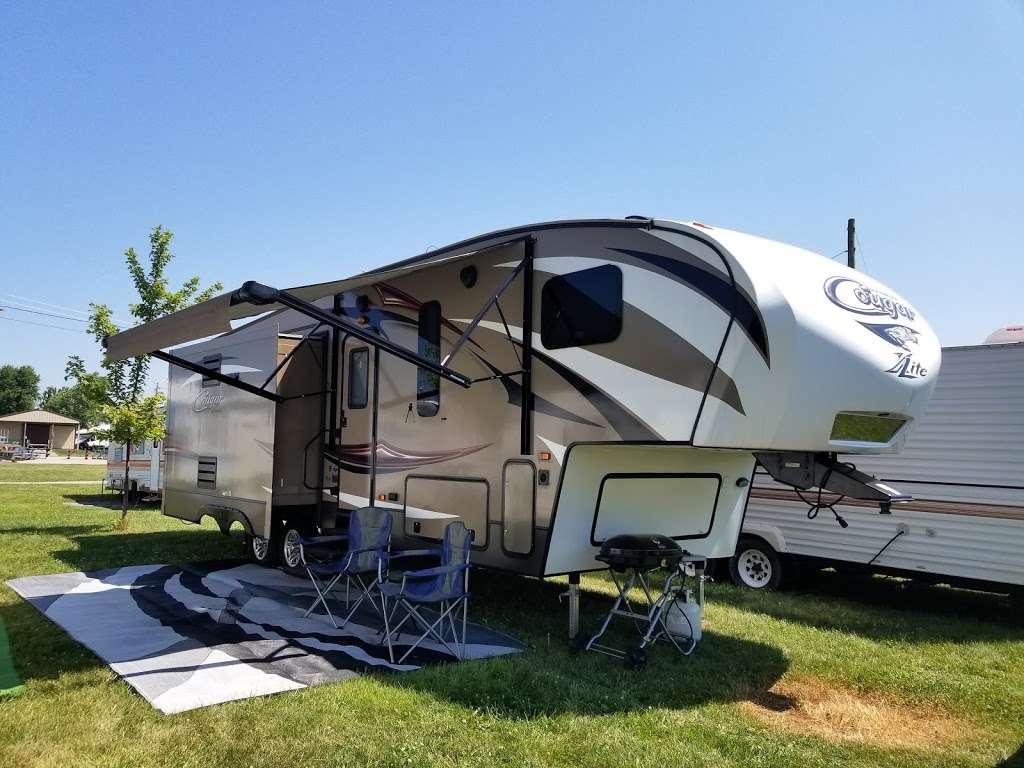 Cooks Camper Rental | 2088 S 480 W, Russiaville, IN 46979, USA | Phone: (765) 432-1816