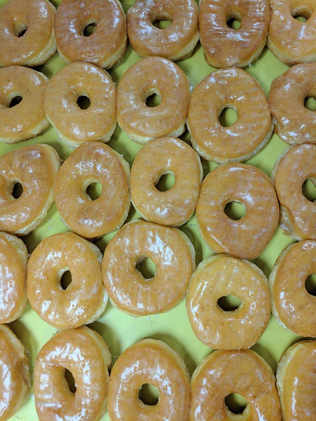 Wake & Fry Donuts | 4125 Williams Way Blvd #140, Richmond, TX 77469 | Phone: (832) 847-4718