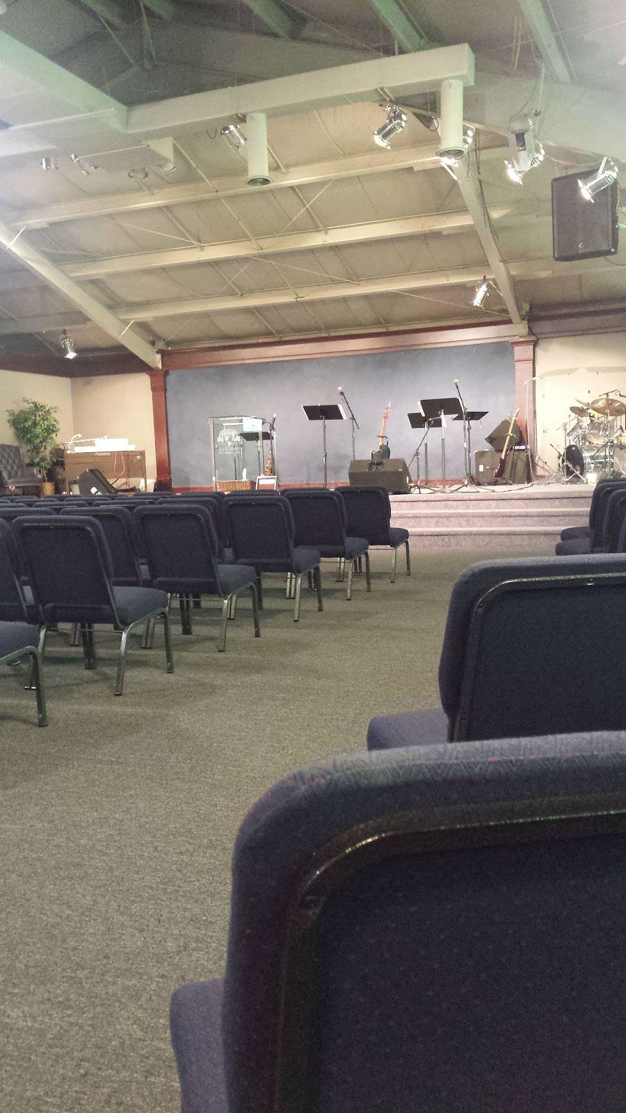 Rock Church Worship Center | 530 Morgan Hwy, Scranton, PA 18508, USA | Phone: (570) 342-0544