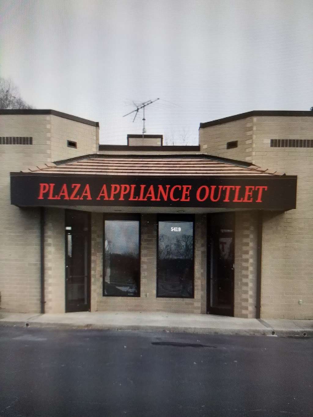 Plaza Appliance Outlet | 5419 Monroe Rd, Charlotte, NC 28212, USA | Phone: (980) 505-8440